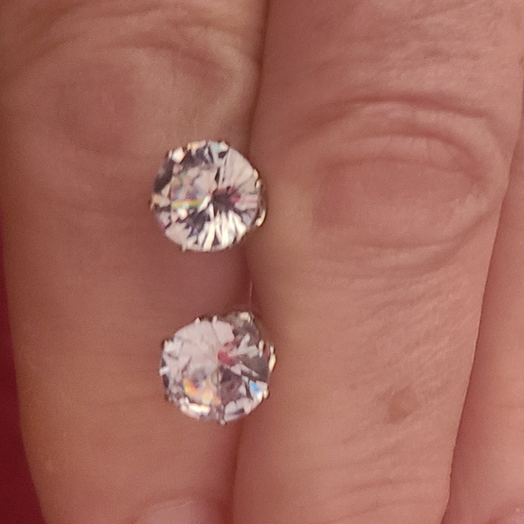 CUBIC ZIRCONIA! ESTATE SALE FIND - NECKLACE AND EARRING SET! - Picture 4 of 6